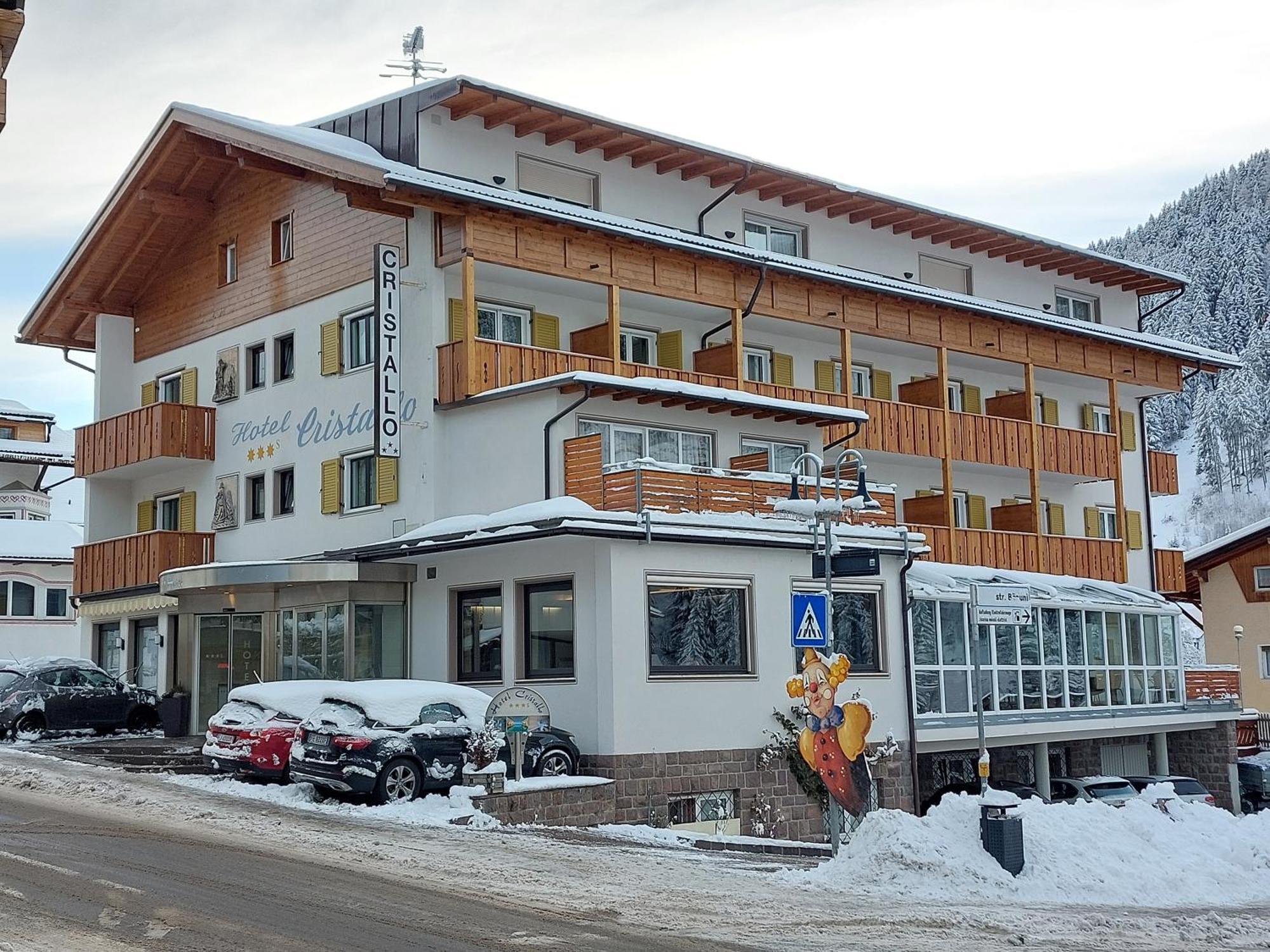 Hotel Cristallo Santa Cristina Val Gardena Kültér fotó
