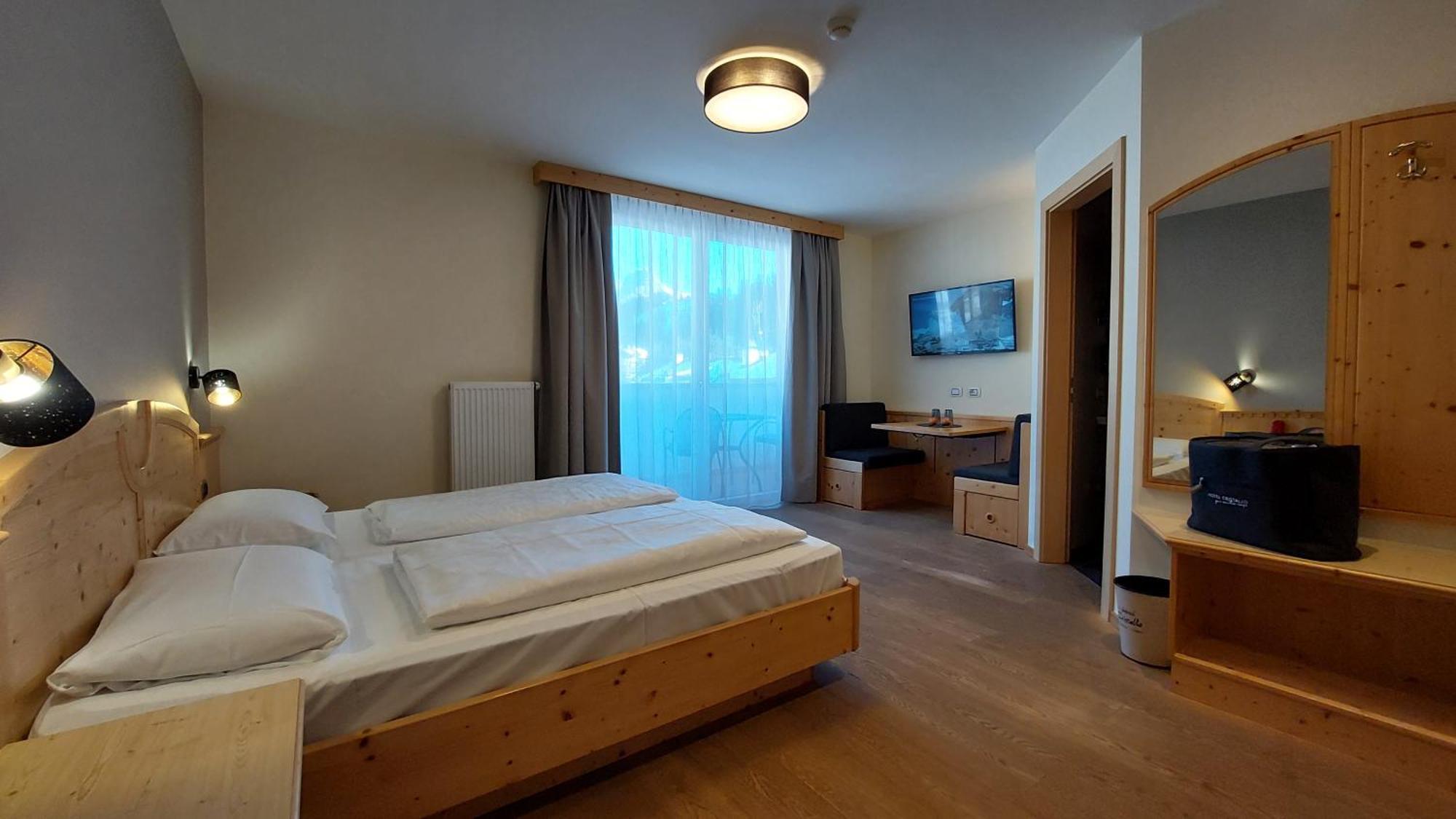Hotel Cristallo Santa Cristina Val Gardena Kültér fotó