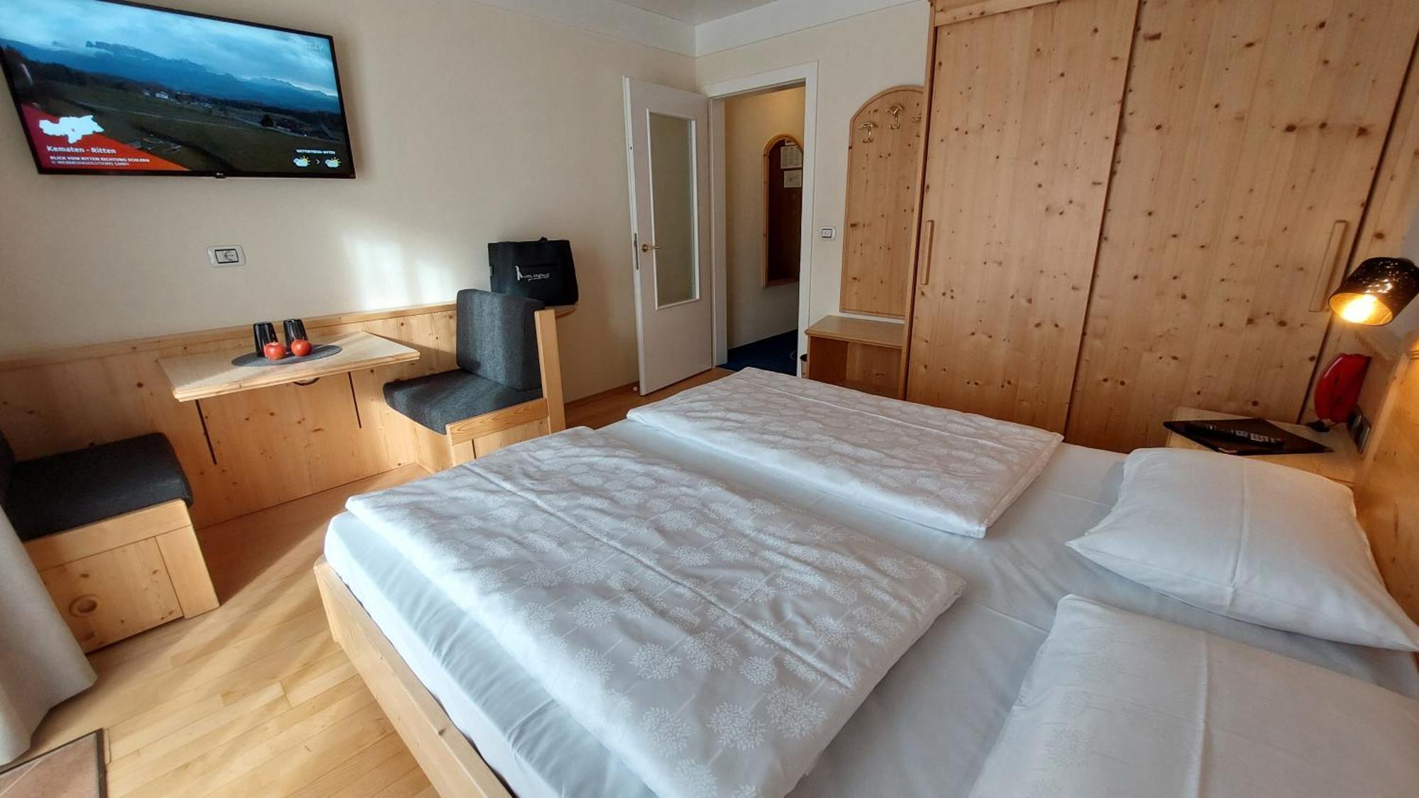 Hotel Cristallo Santa Cristina Val Gardena Kültér fotó